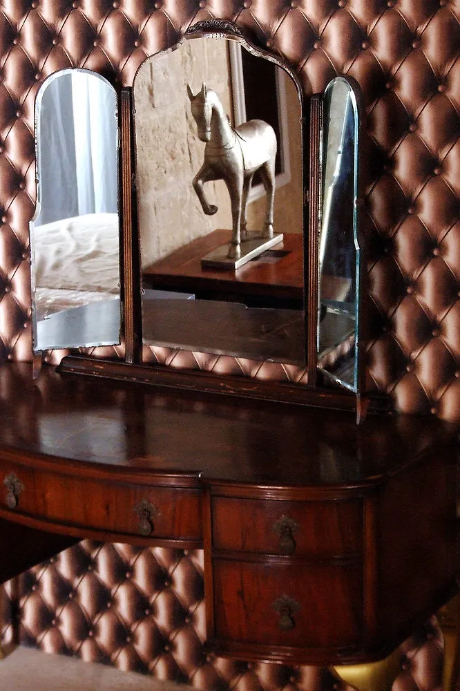 The Vincent Boutique Suites Valletta 4*,